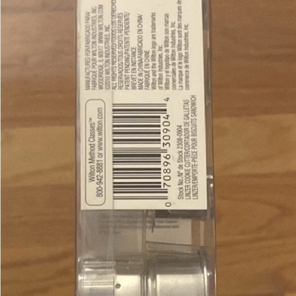 New Wilton Heart Linzer Cookie Cutter Set - Picture 4 of 4